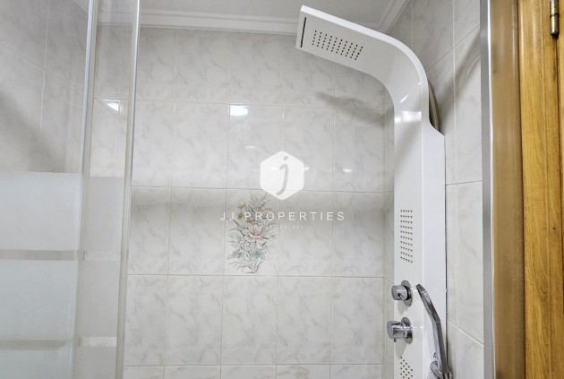 Tweedehands - Appartement / flat -
Torrevieja - Costa Blanca