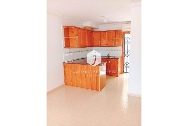 Tweedehands - Appartement / flat -
Orihuela Costa - La Florida