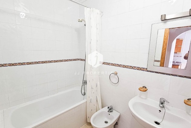 Tweedehands - Appartement / flat -
Orihuela Costa - La Florida