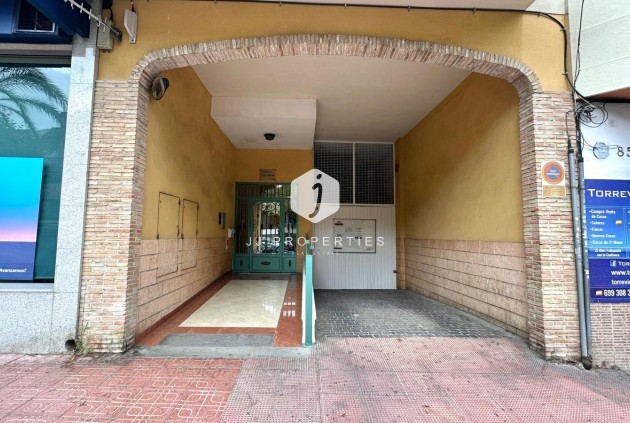 Tweedehands - Appartement / flat -
Torrevieja - Playa del Cura