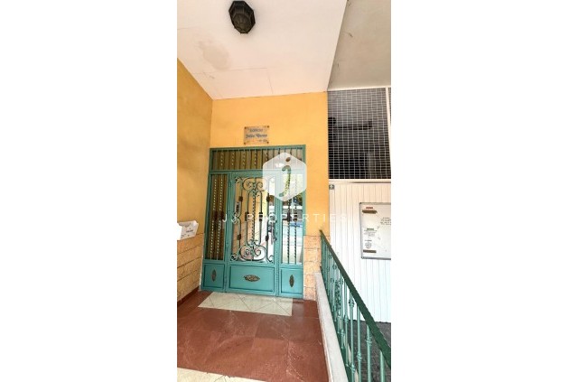 Tweedehands - Appartement / flat -
Torrevieja - Playa del Cura