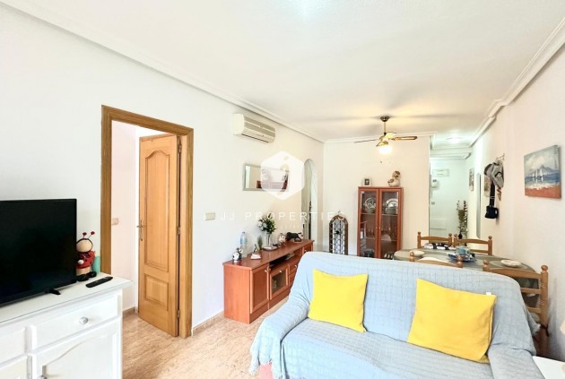 Tweedehands - Appartement / flat -
Torrevieja - Playa del Cura