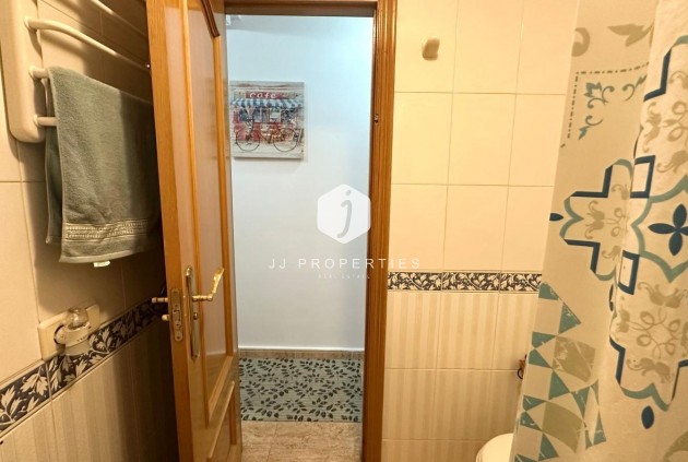 Tweedehands - Appartement / flat -
Torrevieja - Playa del Cura