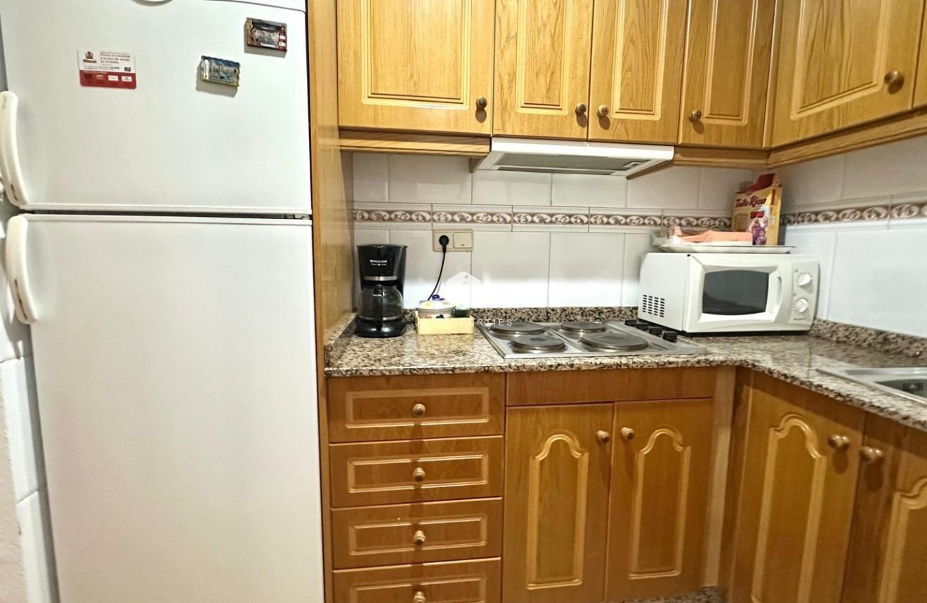 Tweedehands - Appartement / flat -
Torrevieja - Playa del Cura