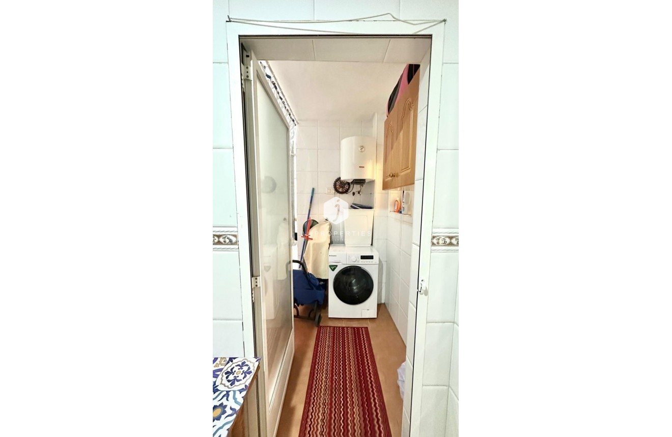 Tweedehands - Appartement / flat -
Torrevieja - Playa del Cura