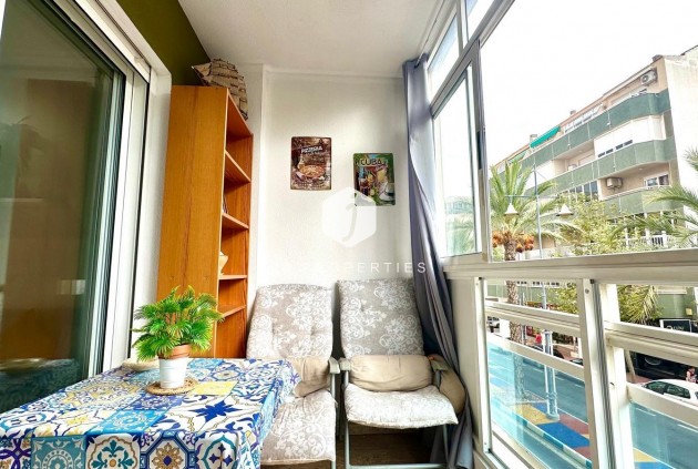 Tweedehands - Appartement / flat -
Torrevieja - Playa del Cura