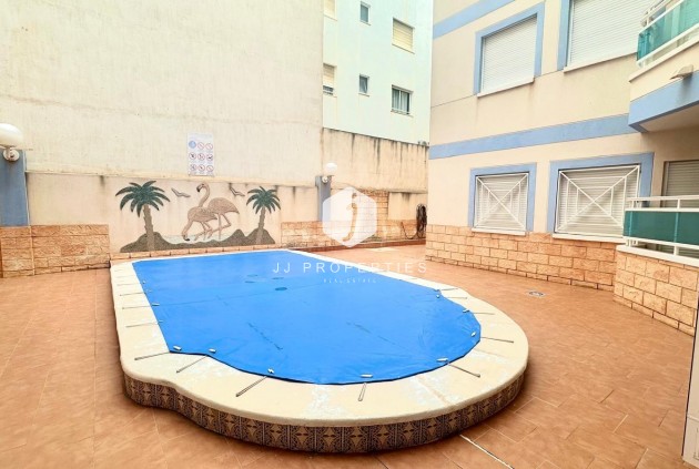 Tweedehands - Appartement / flat -
Torrevieja - Playa del Cura