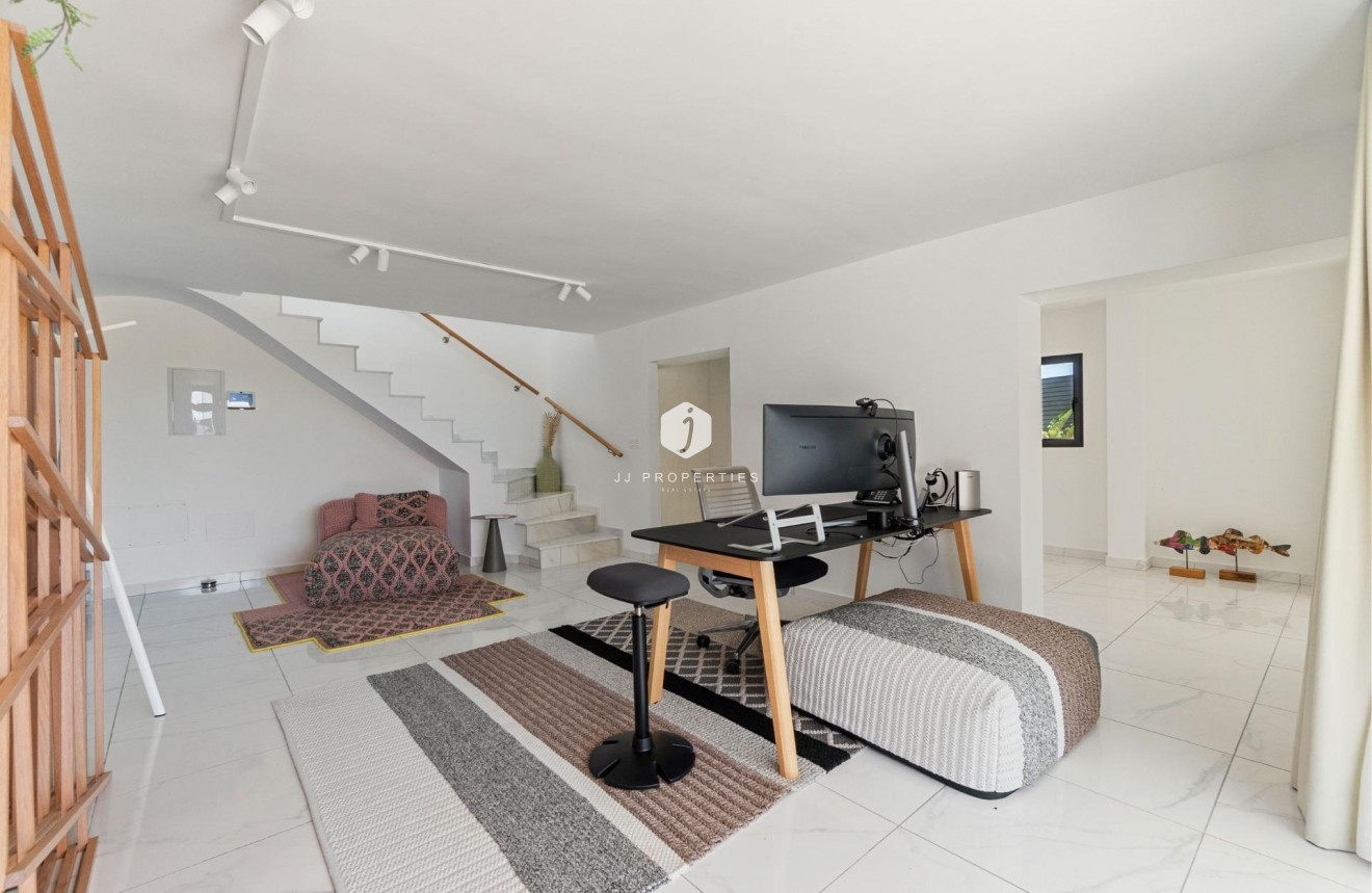 Tweedehands - Villa -
Torrevieja - La veleta