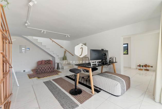 Tweedehands - Villa -
Torrevieja - La veleta