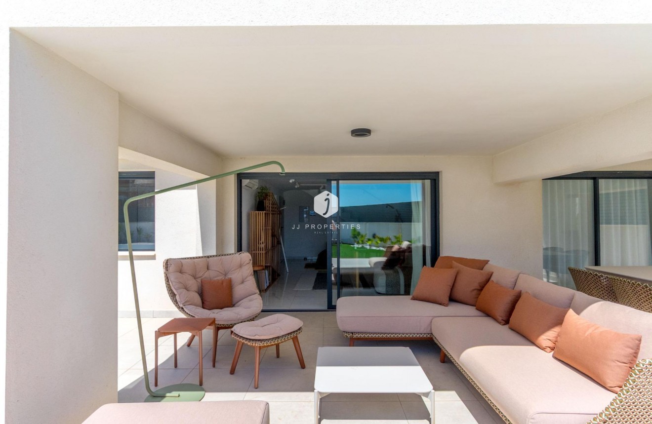 Tweedehands - Villa -
Torrevieja - La veleta