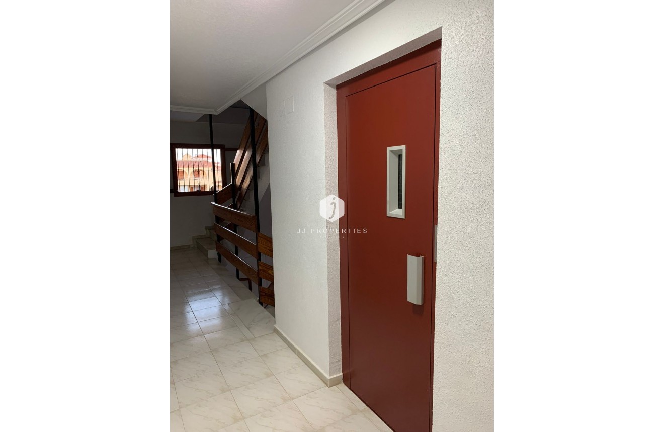 Aus zweiter Hand - Wohnung -
Torrevieja - Costa Blanca