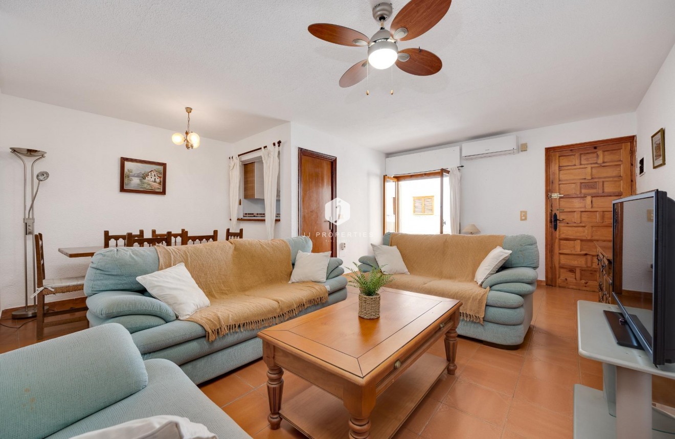 Tweedehands - Appartement / flat -
Torrevieja - La Mata