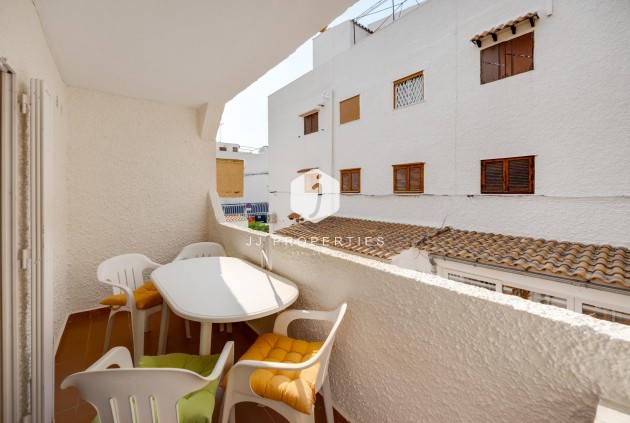 Tweedehands - Appartement / flat -
Torrevieja - La Mata