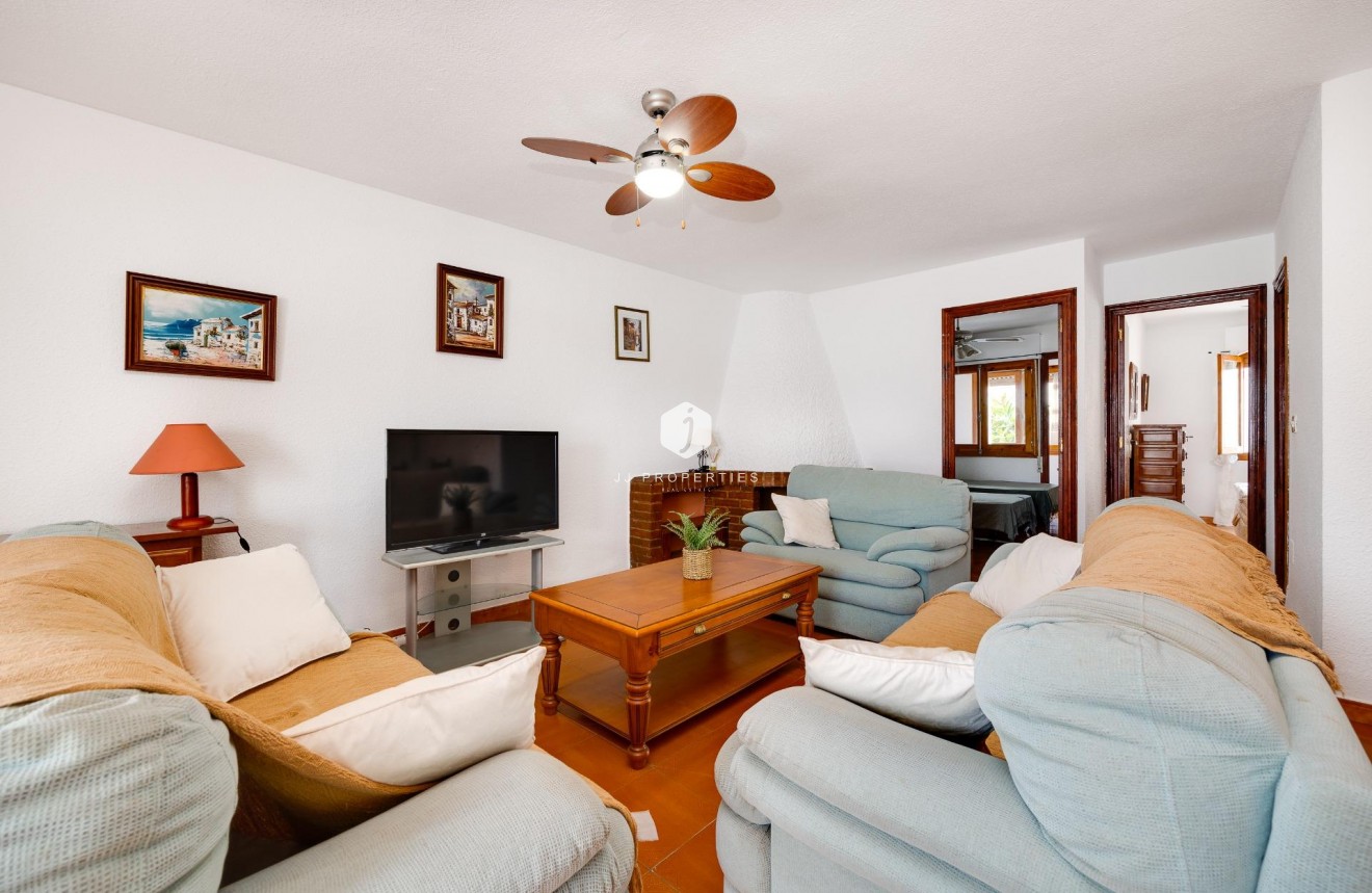 Tweedehands - Appartement / flat -
Torrevieja - La Mata