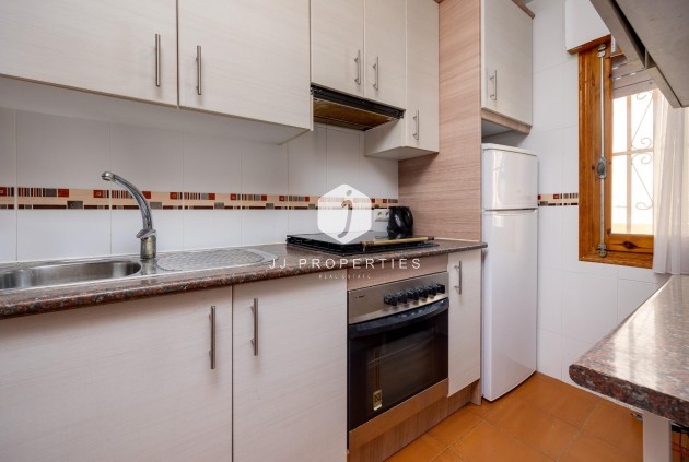 Tweedehands - Appartement / flat -
Torrevieja - La Mata