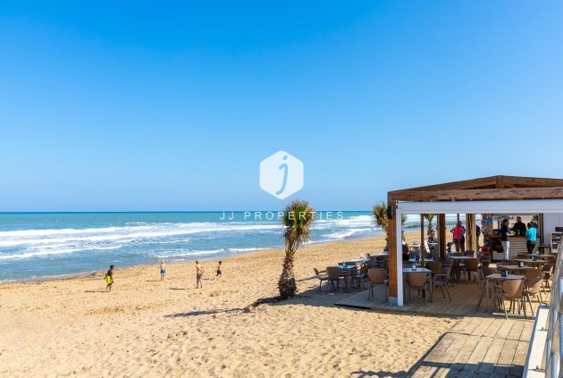 Tweedehands - Appartement / flat -
Torrevieja - La Mata