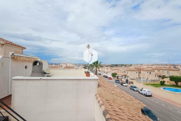 Tweedehands - Bungalow -
Torrevieja - Parque Acuático - Sector 25