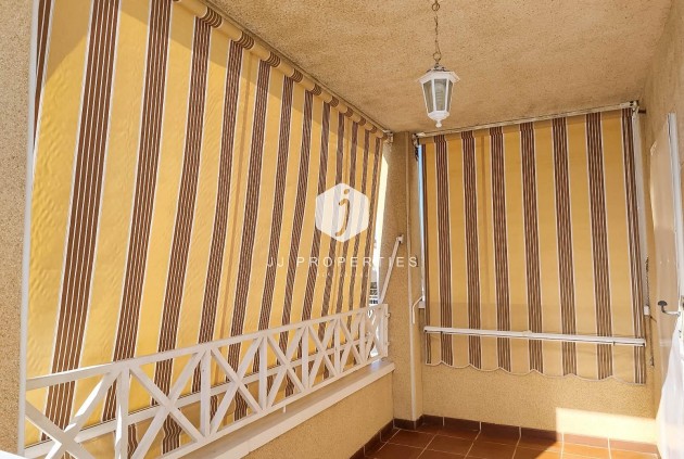 Tweedehands - Bungalow -
Torrevieja - Parque Acuático - Sector 25