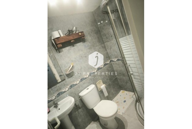 Segunda mano - Chalet -
Torrevieja - Doña ines