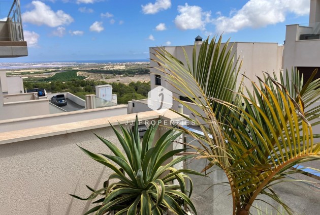 Segunda mano - Bungalow -
San Miguel de Salinas - Las Colinas