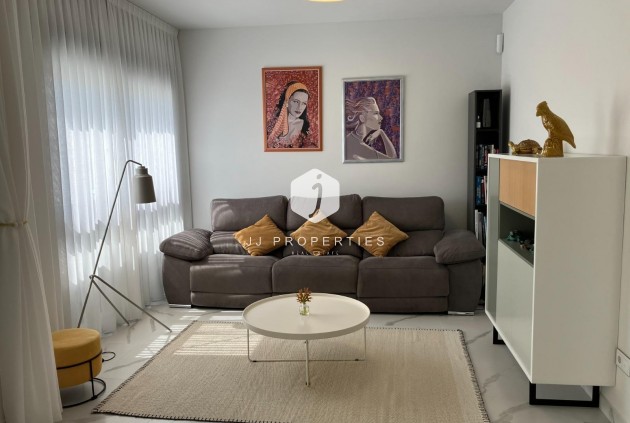 Segunda mano - Bungalow -
San Miguel de Salinas - Las Colinas