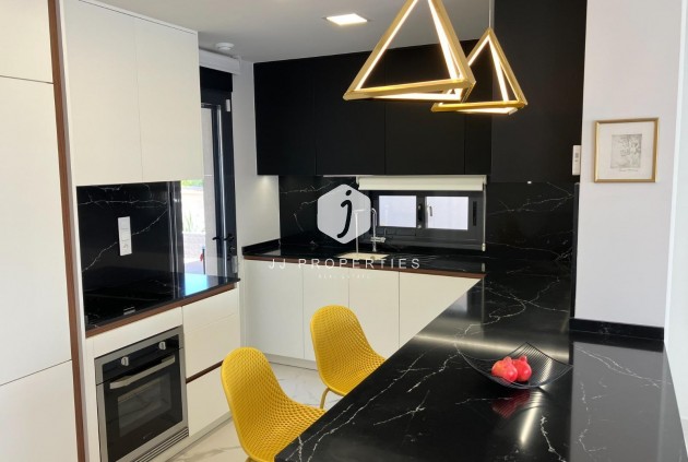 Segunda mano - Bungalow -
San Miguel de Salinas - Las Colinas