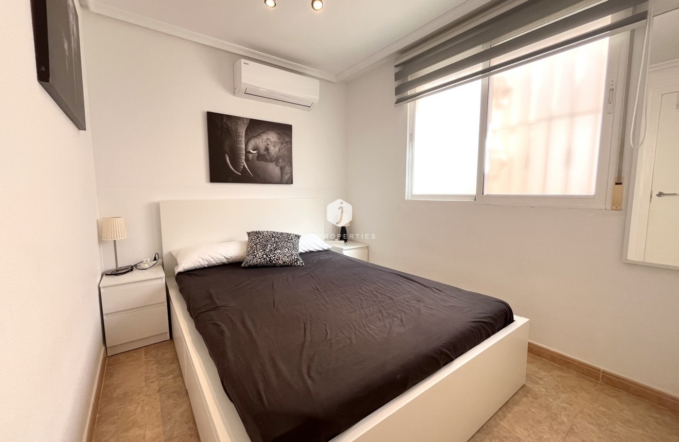 Tweedehands - Chalet -
La Mata - Costa Blanca