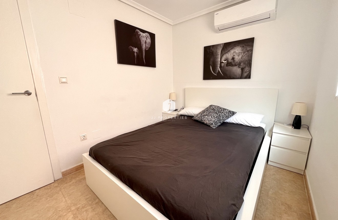 Tweedehands - Chalet -
La Mata - Costa Blanca