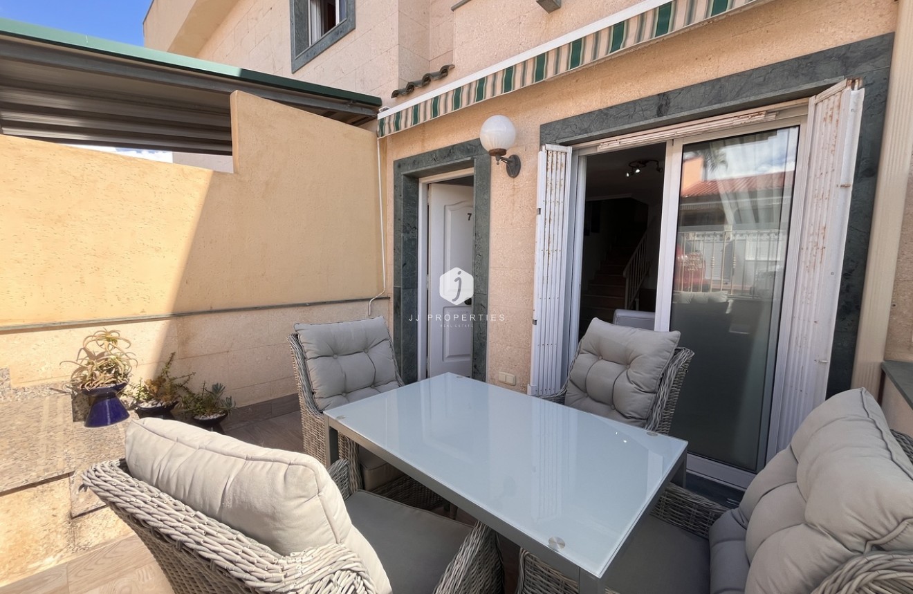 Tweedehands - Chalet -
La Mata - Costa Blanca