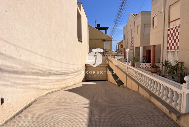 Tweedehands - Chalet -
La Mata - Costa Blanca