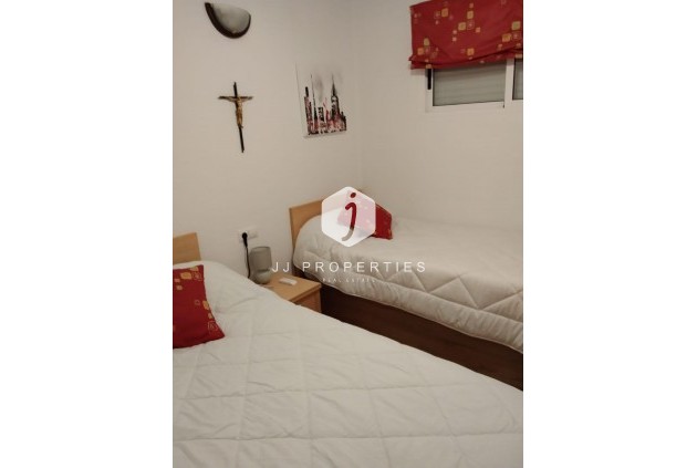 Tweedehands - Appartement / flat -
Torrevieja - Parque Acuático - Sector 25