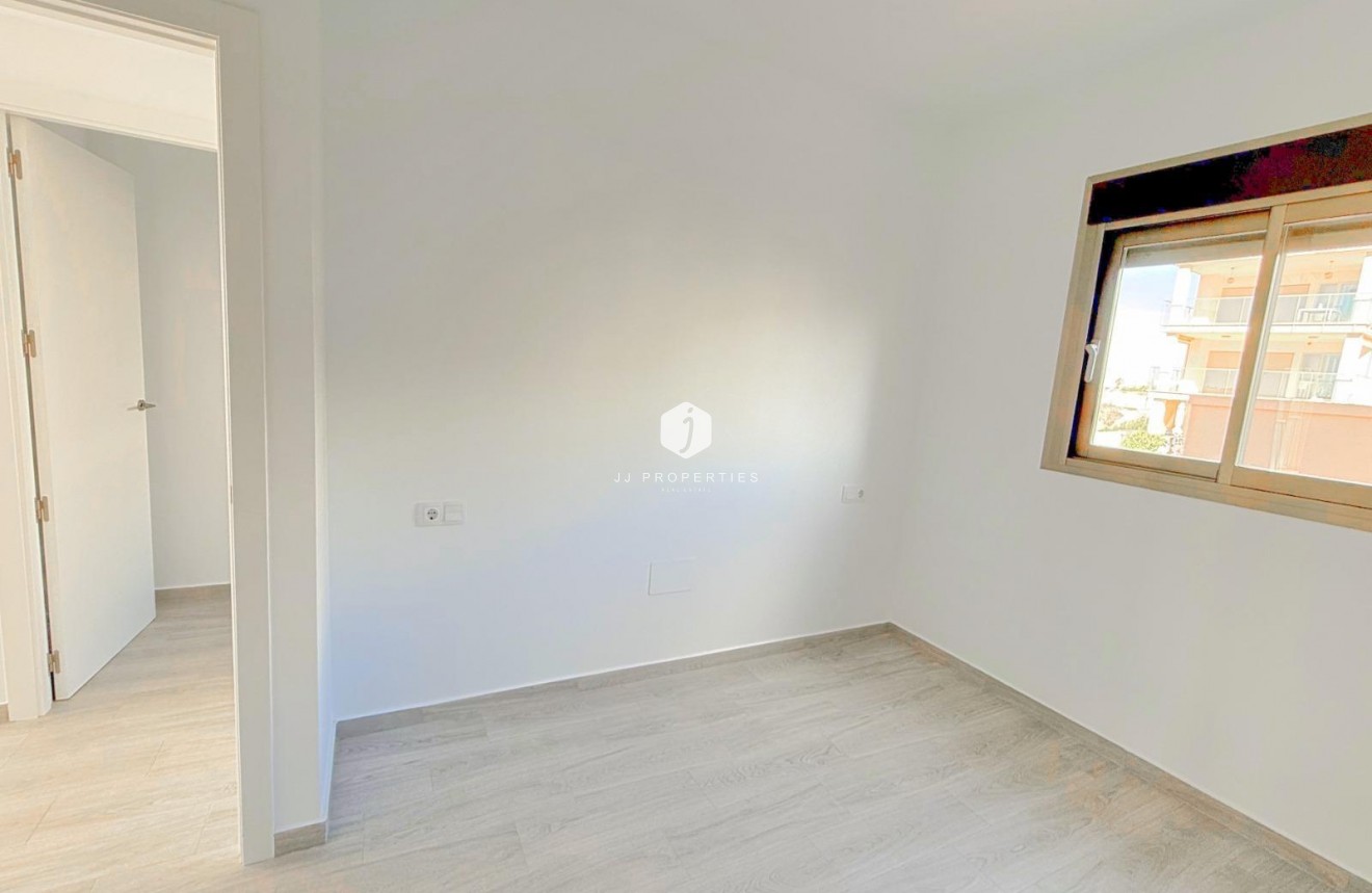 Tweedehands - Appartement / flat -
Orihuela Costa - La Zenia