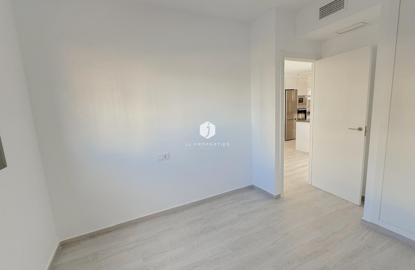 Tweedehands - Appartement / flat -
Orihuela Costa - La Zenia