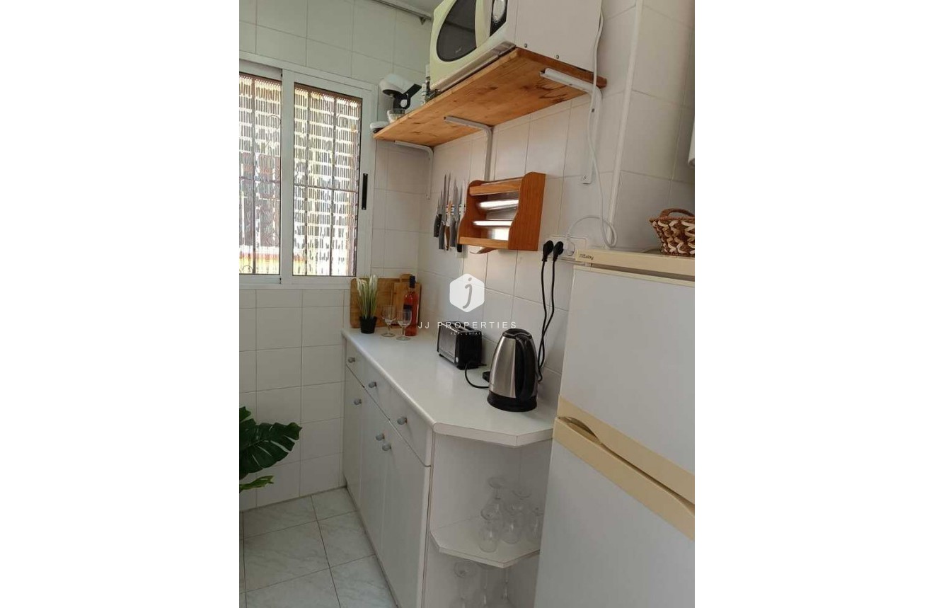 Segunda mano - Ático -
Torrevieja - Auguas Neuvas