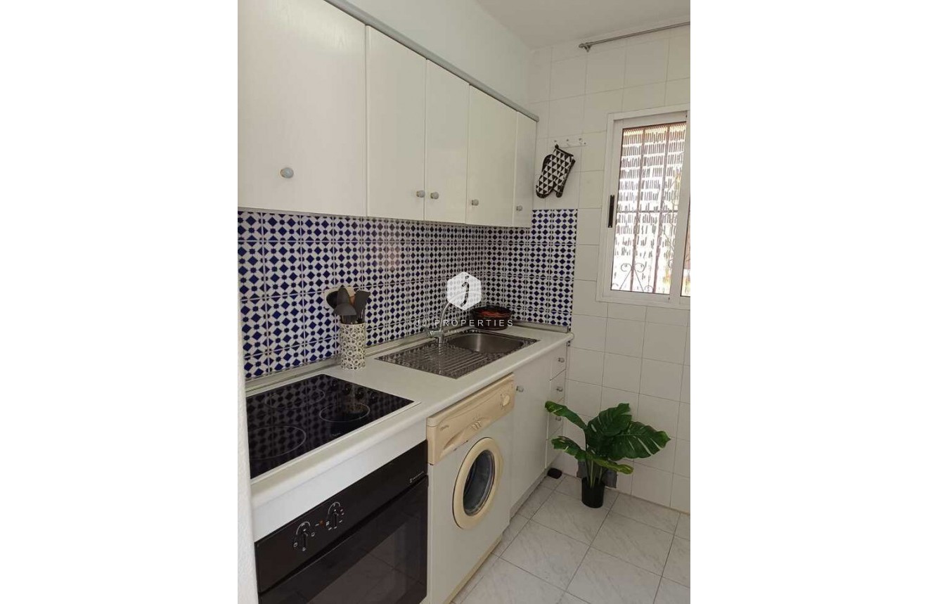 Segunda mano - Ático -
Torrevieja - Auguas Neuvas