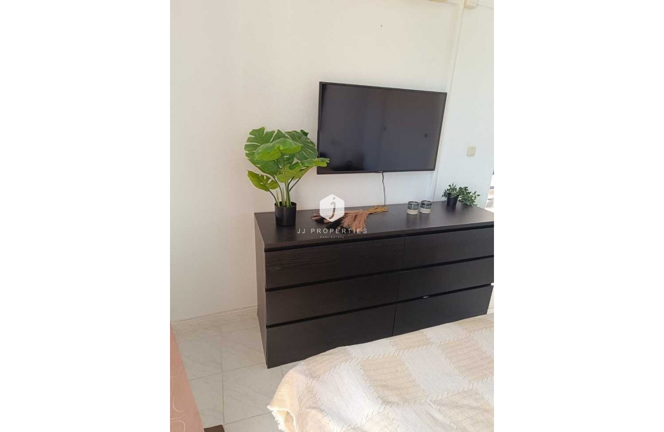 Segunda mano - Ático -
Torrevieja - Auguas Neuvas