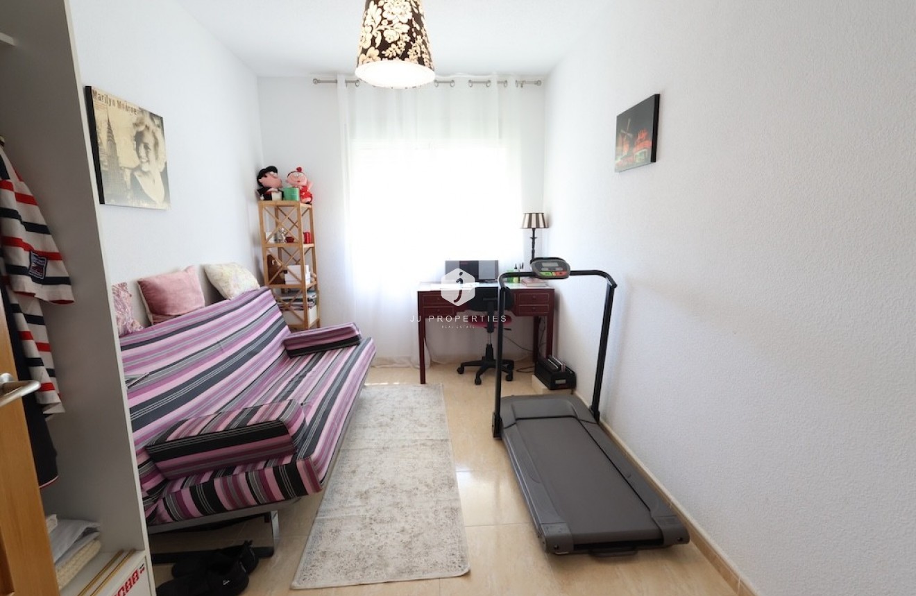 Tweedehands - Appartement / flat -
Campoamor - Costa Blanca