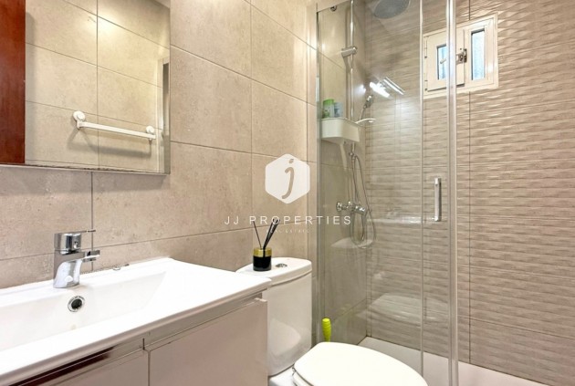 Tweedehands - Appartement / flat -
Torrevieja - Costa Blanca