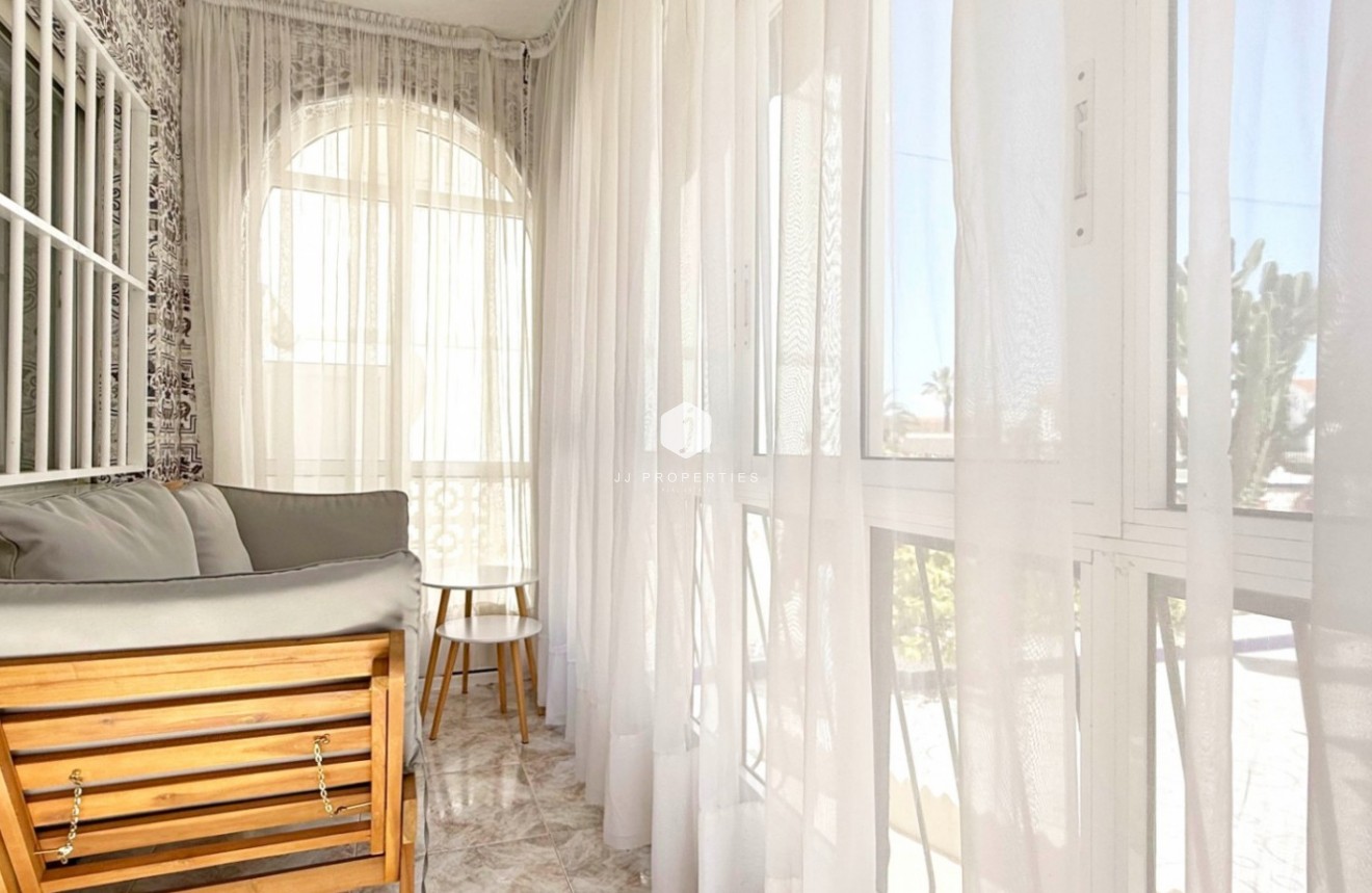 Tweedehands - Appartement / flat -
Torrevieja - Costa Blanca