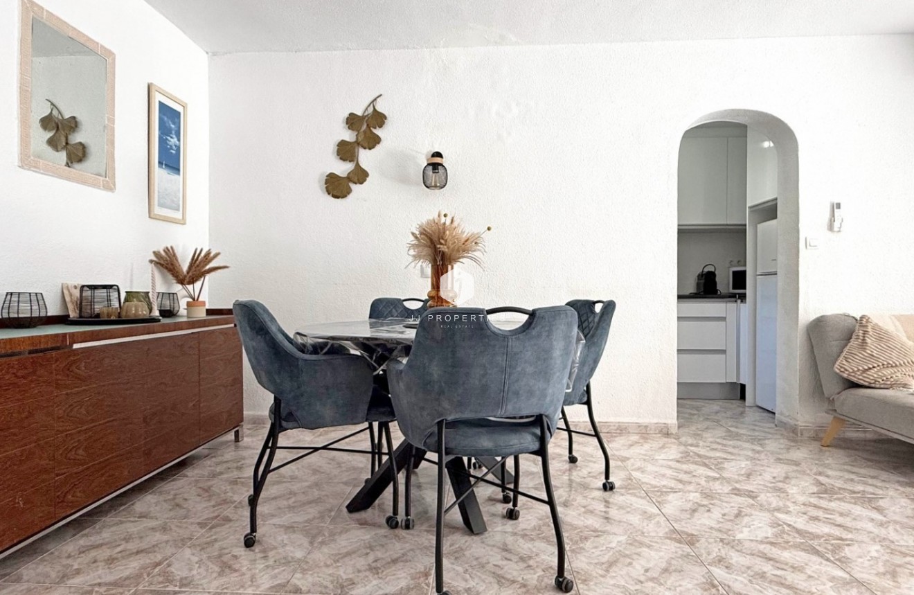 Tweedehands - Appartement / flat -
Torrevieja - Costa Blanca