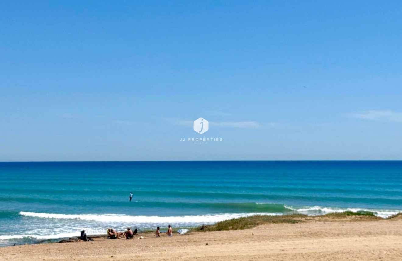 Tweedehands - Appartement / flat -
Torrevieja - Costa Blanca