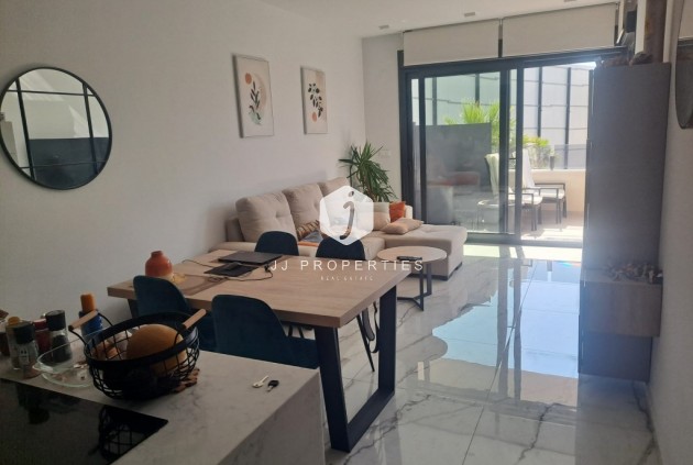 Segunda mano - Apartamento / piso -
Playa Flamenca - Costa Blanca