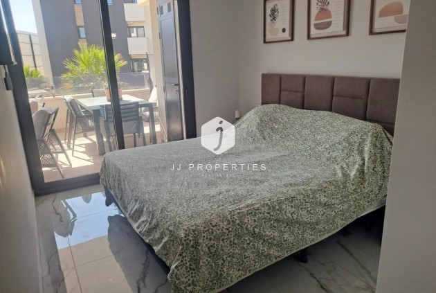 Segunda mano - Apartamento / piso -
Playa Flamenca - Costa Blanca