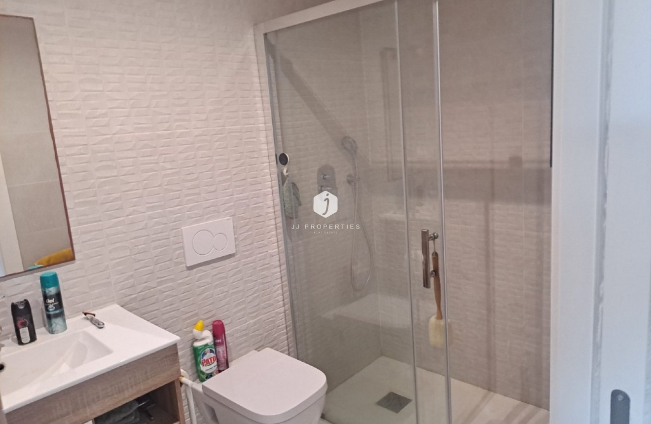 Segunda mano - Apartamento / piso -
Playa Flamenca - Costa Blanca