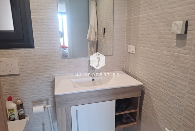 Segunda mano - Apartamento / piso -
Playa Flamenca - Costa Blanca