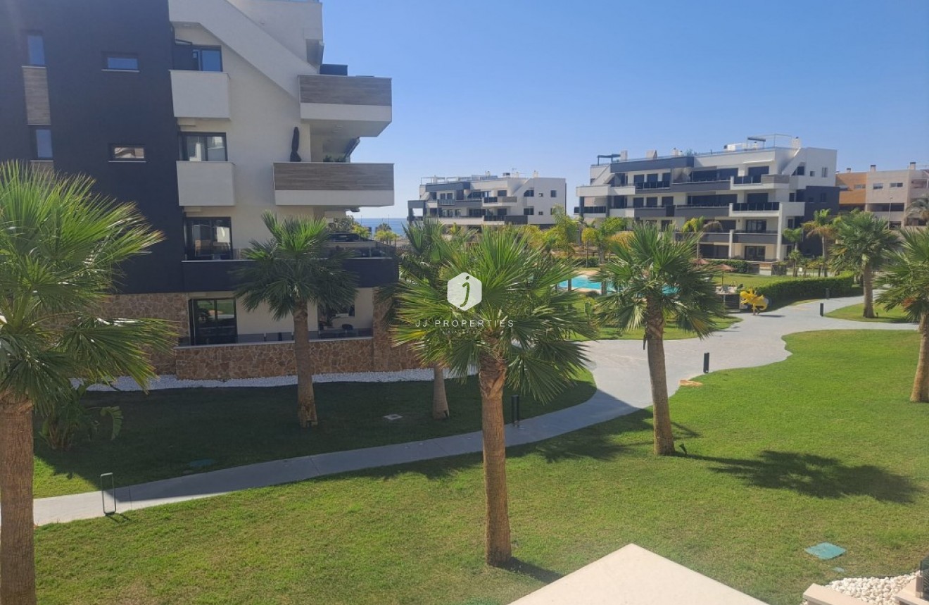 Segunda mano - Apartamento / piso -
Playa Flamenca - Costa Blanca
