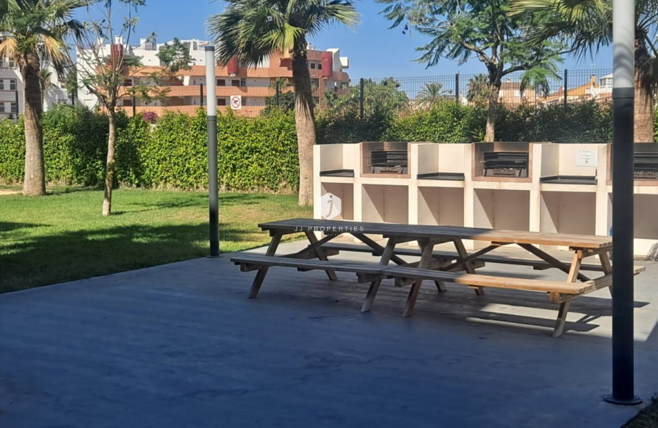 Segunda mano - Apartamento / piso -
Playa Flamenca - Costa Blanca