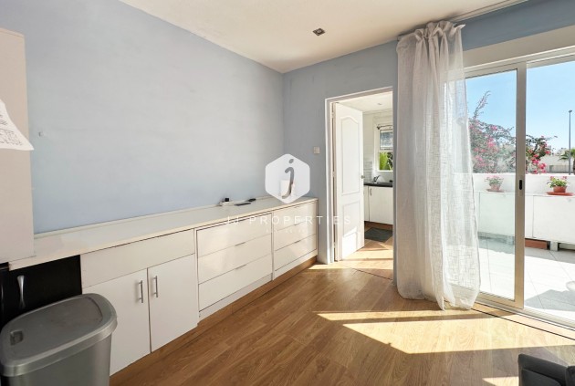 Tweedehands - Bungalow -
Orihuela Costa - Costa Blanca