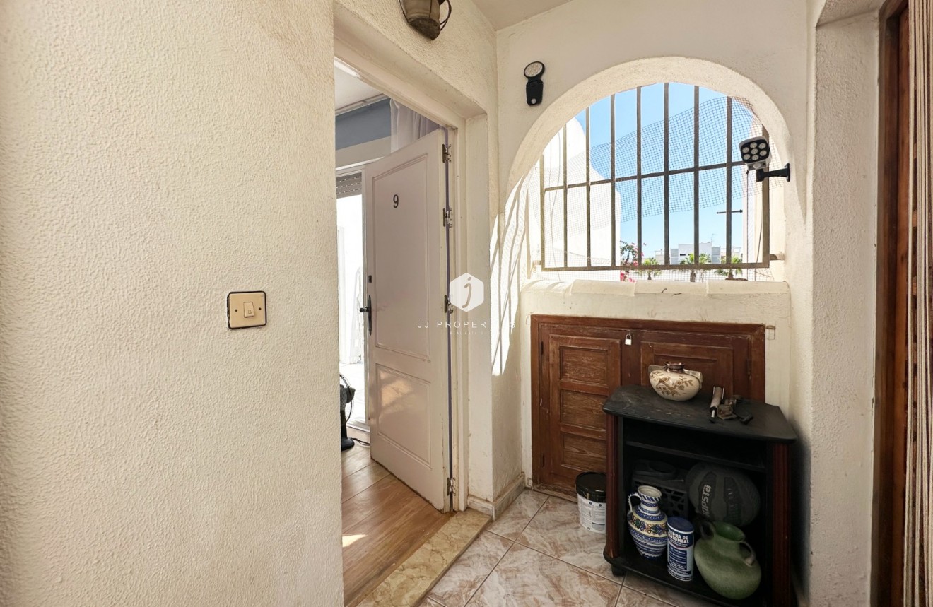 Tweedehands - Bungalow -
Orihuela Costa - Costa Blanca