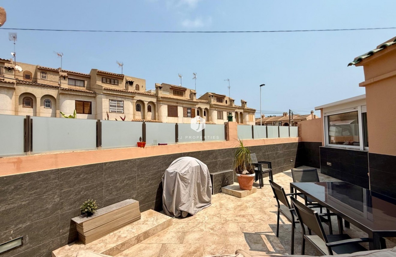 Tweedehands - Villa -
Torrevieja - Los Frutales